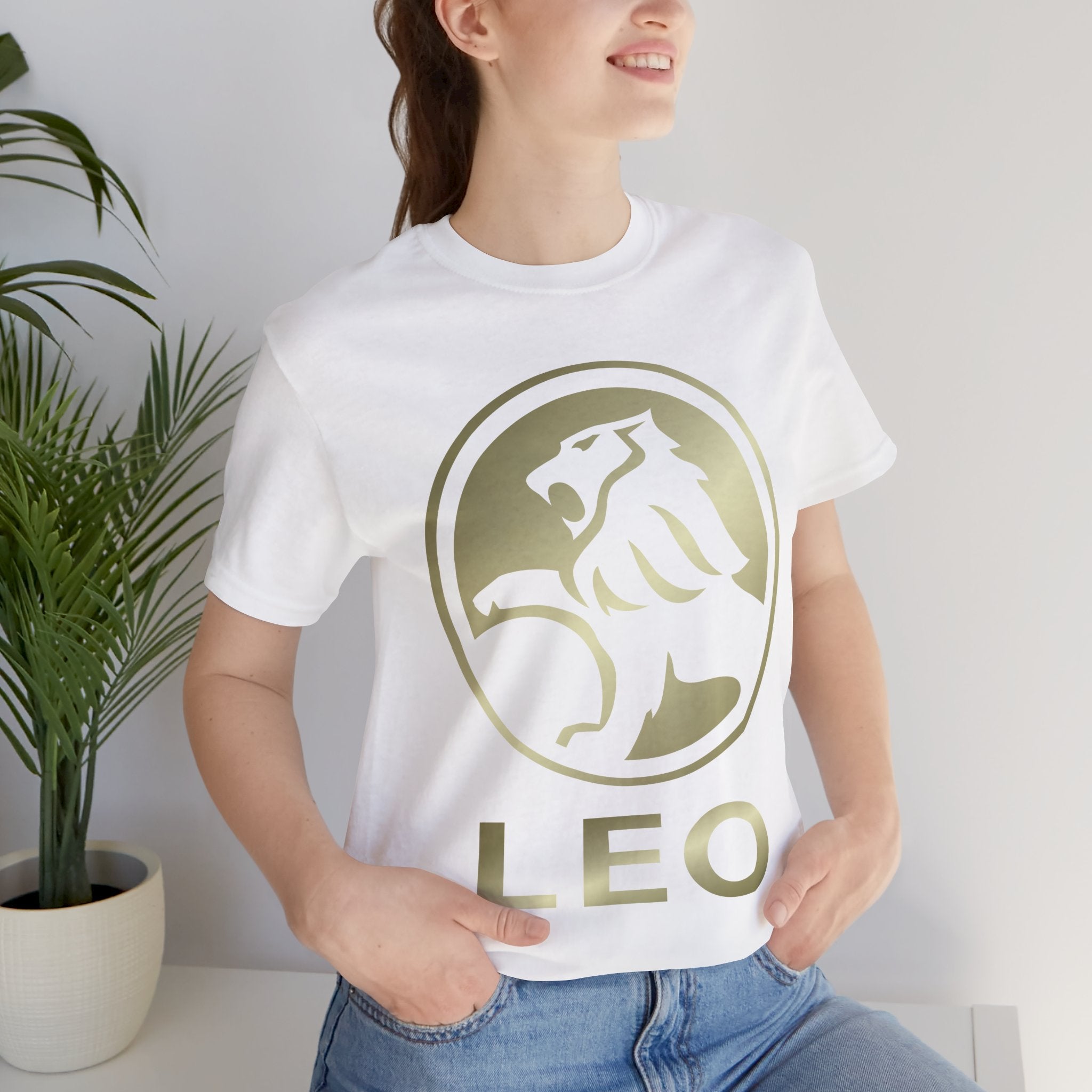 Leo (D) Holden Edition Unisex Soft Tshirt
