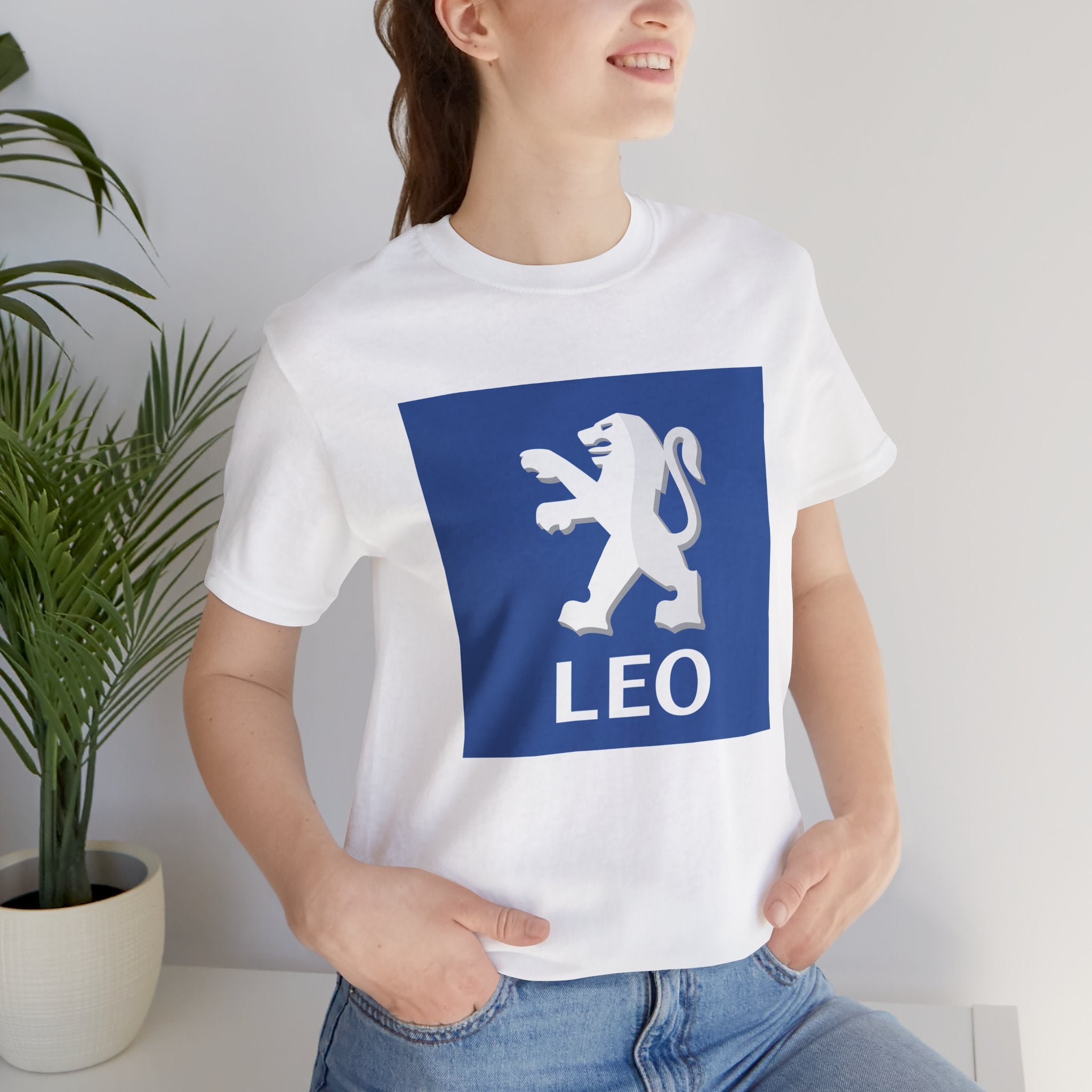 Leo (E) Peugeot Edition Unisex Soft Tshirt